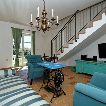 Family Dvori For 12 Persons With Pool In The Heart Of Istria *
