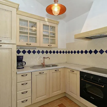 Family Dvori For 12 Persons With Pool In The Heart Of Istria * Trviz