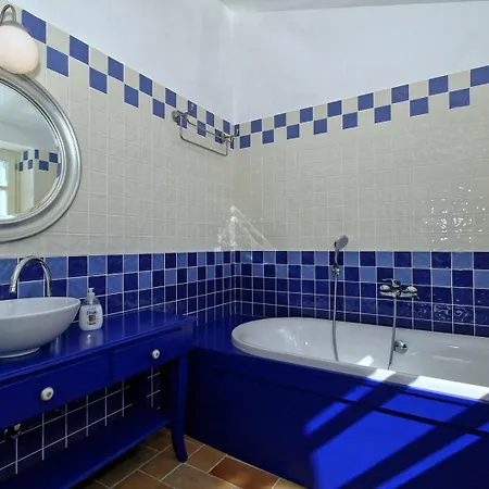 Holiday home Family Dvori For 12 Persons With Pool In The Heart Of Istria *
