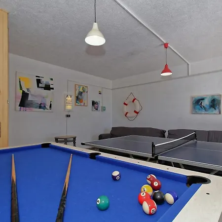 Family Dvori For 12 Persons With Pool In The Heart Of Istria Holiday home