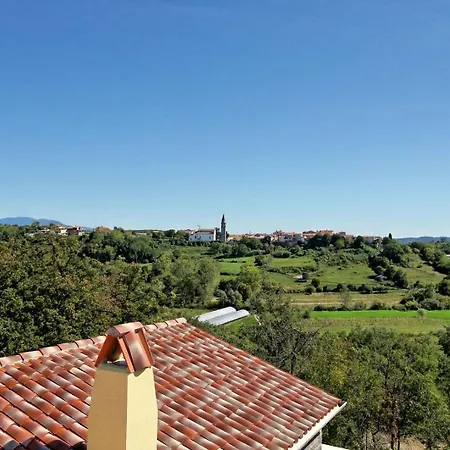 Holiday home Family Dvori For 12 Persons With Pool In The Heart Of Istria Trviz